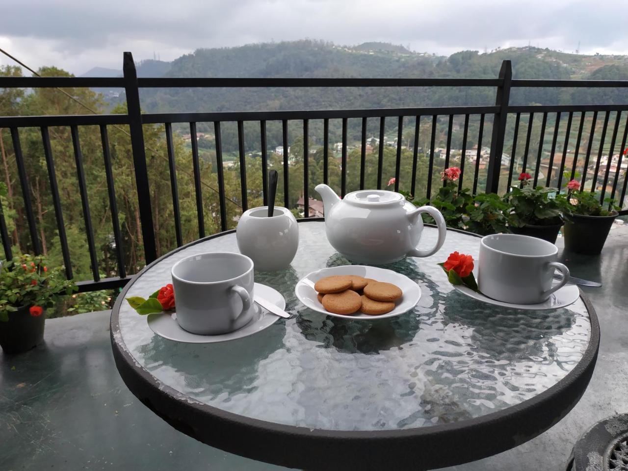 Misty Mountain Villas Nuwara Eliya Exterior photo